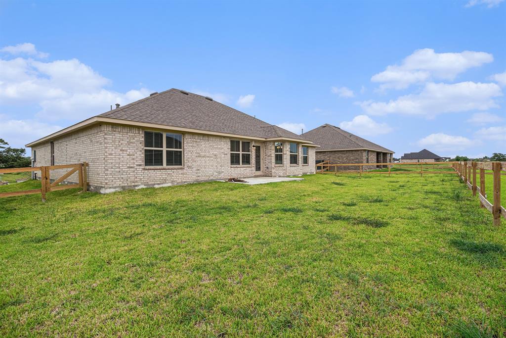 4329 Leslies Way Way, Dickinson, Texas image 20