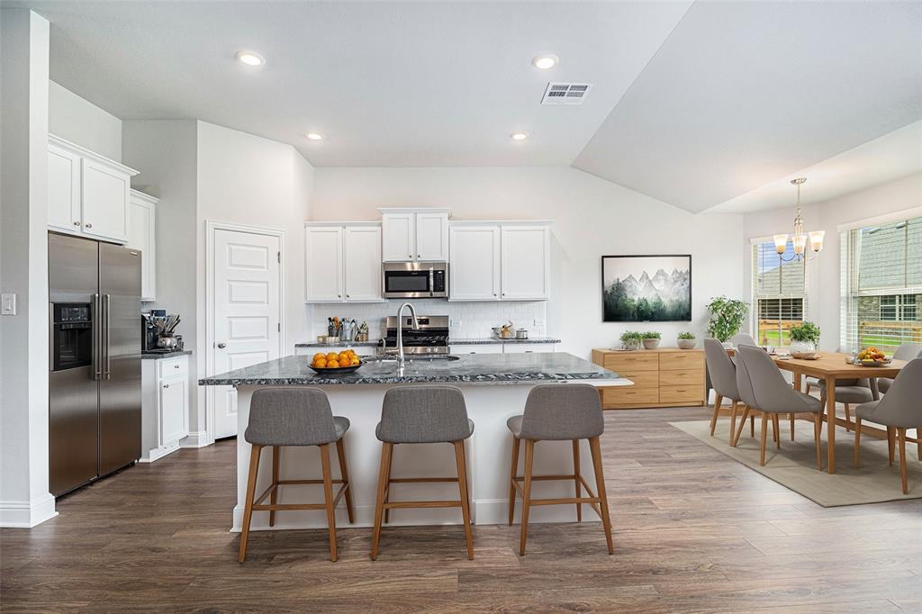 4329 Leslies Way Way, Dickinson, Texas image 3