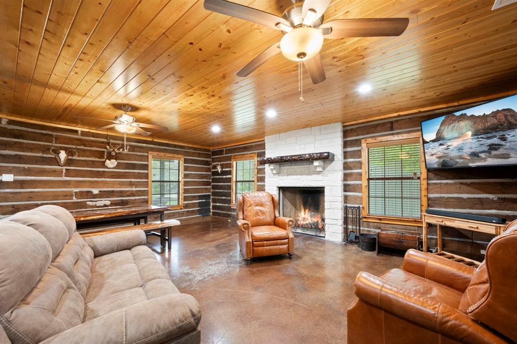 4706 County Road 415, Somerville, Texas image 9
