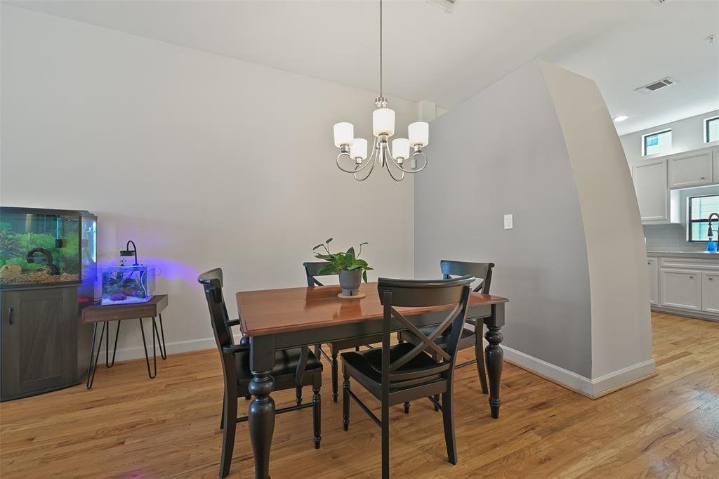 8715 Meadowcroft Drive #1002, Houston, Texas image 8