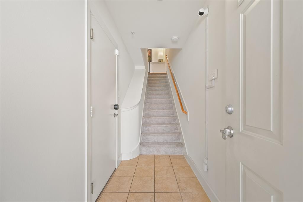 8715 Meadowcroft Drive #1002, Houston, Texas image 20