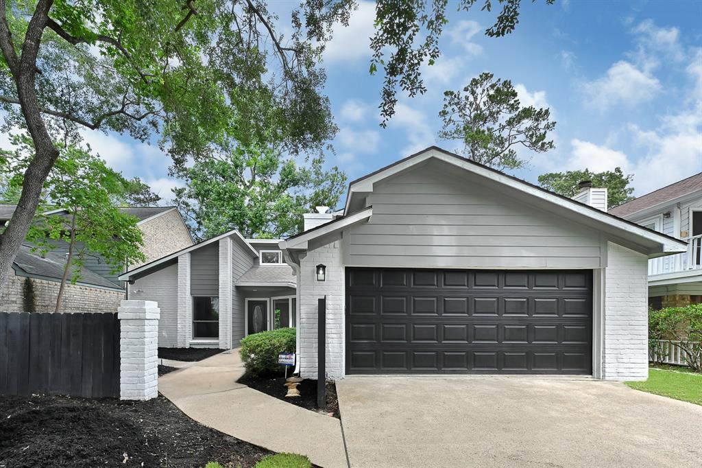 20006 18th Fairway Drive, Humble, Texas image 2