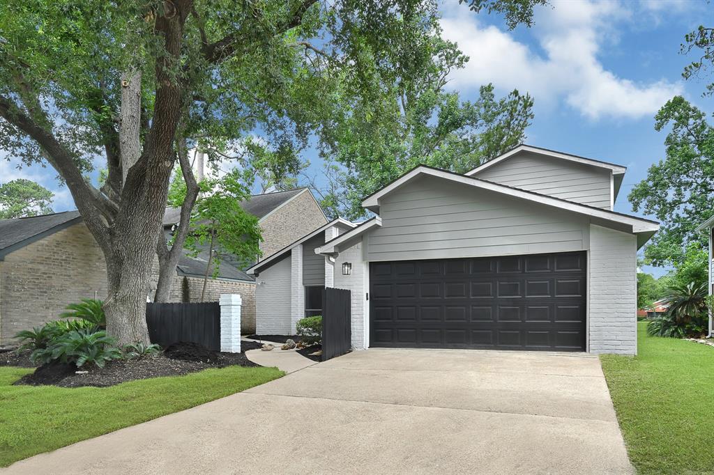 20006 18th Fairway Drive, Humble, Texas image 3