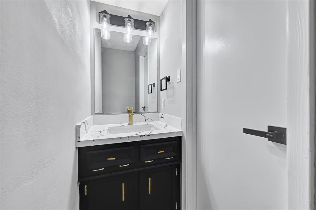 20006 18th Fairway Drive, Humble, Texas image 33