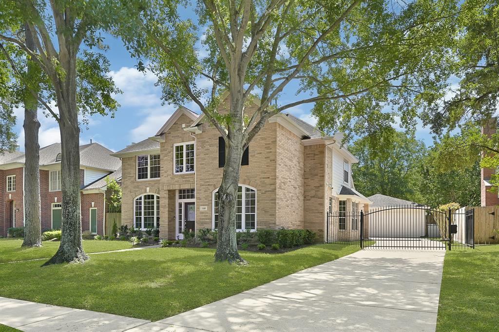 22819 Whitewater Creek Circle