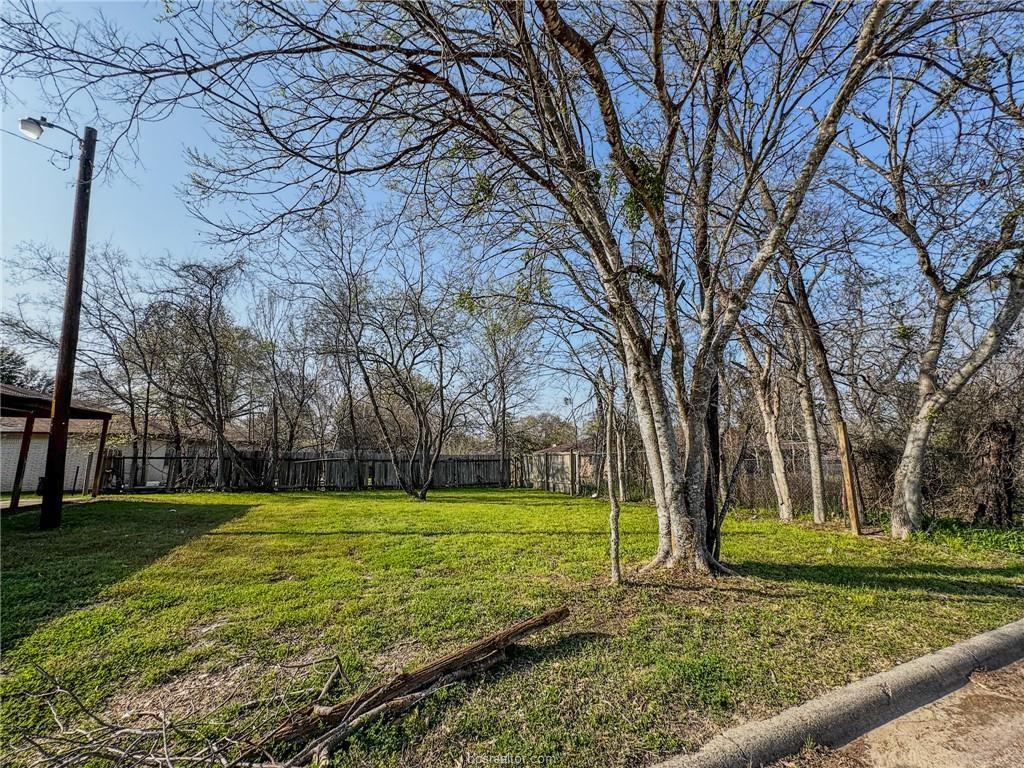 1000 W 17th Street, Bryan, Texas image 13