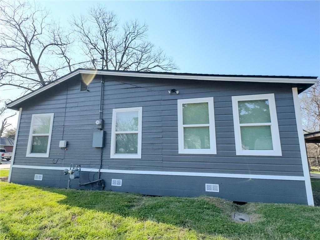 1000 W 17th Street, Bryan, Texas image 7