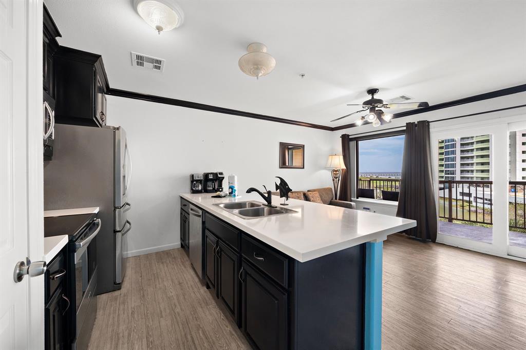 9520 Seawall Boulevard #332, Galveston, Texas image 10