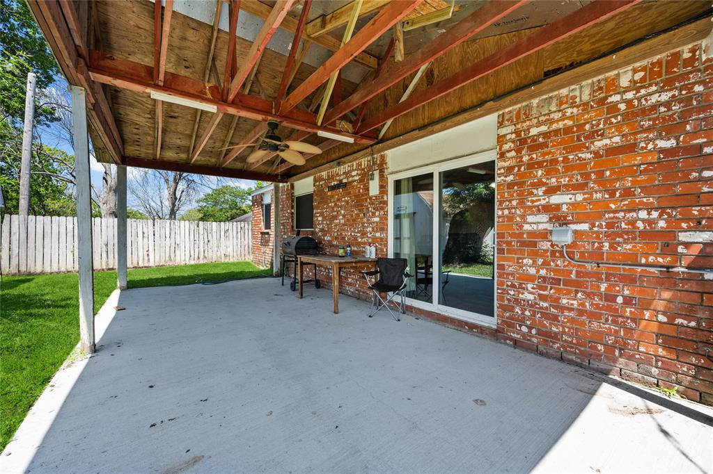 4511 Ponderosa Drive, Baytown, Texas image 26