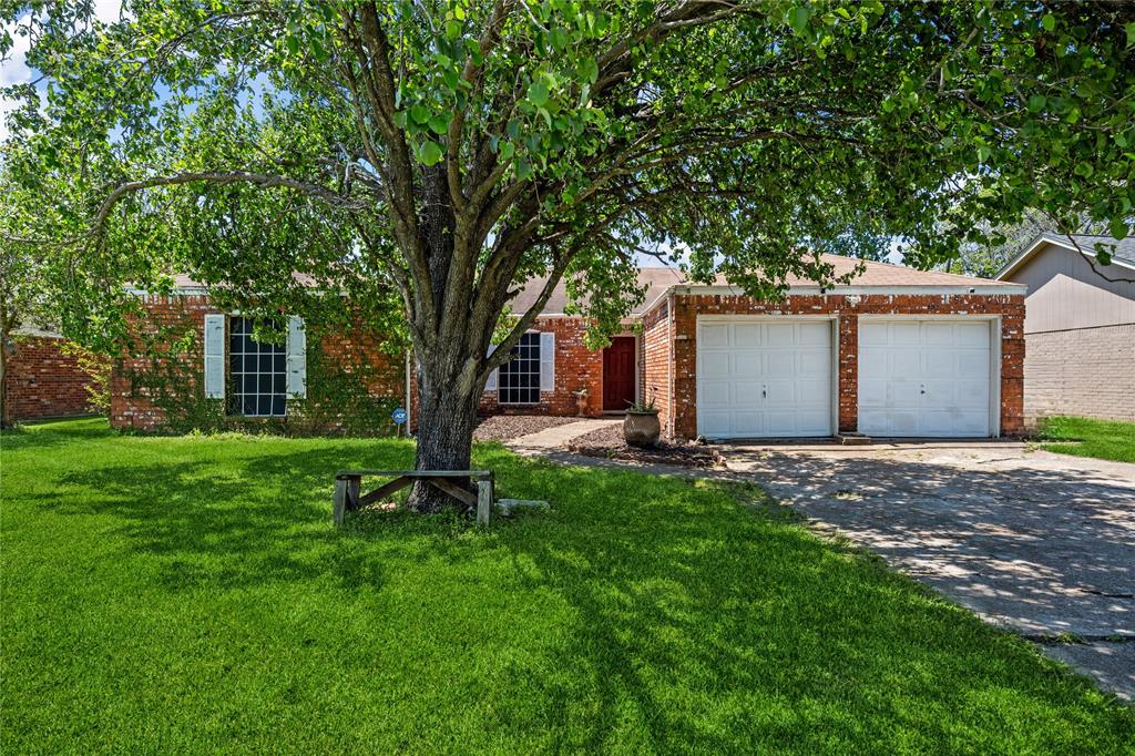 4511 Ponderosa Drive, Baytown, Texas image 2