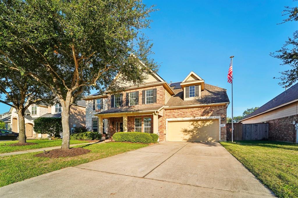 2522 Montclair Court, League City, Texas image 2