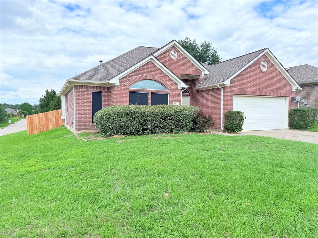 2212 Highland Crossing Drive