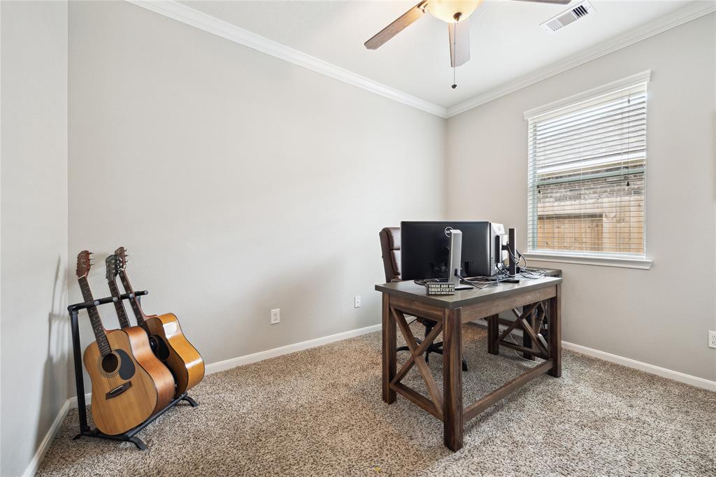 2304 Cantabria Ln Lane, League City, Texas image 15