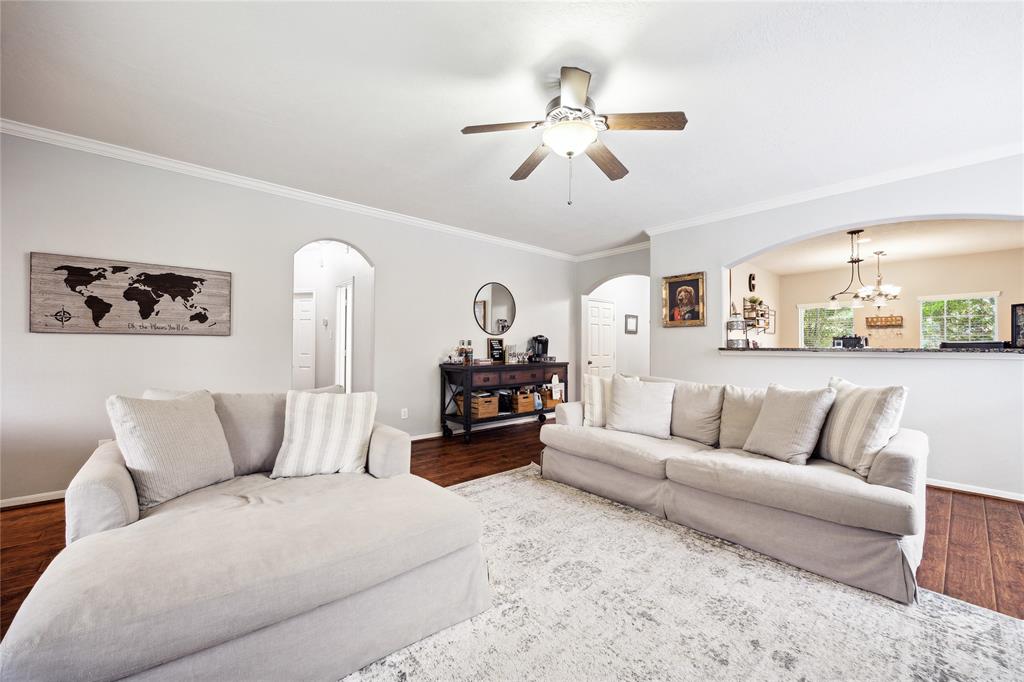 2304 Cantabria Ln Lane