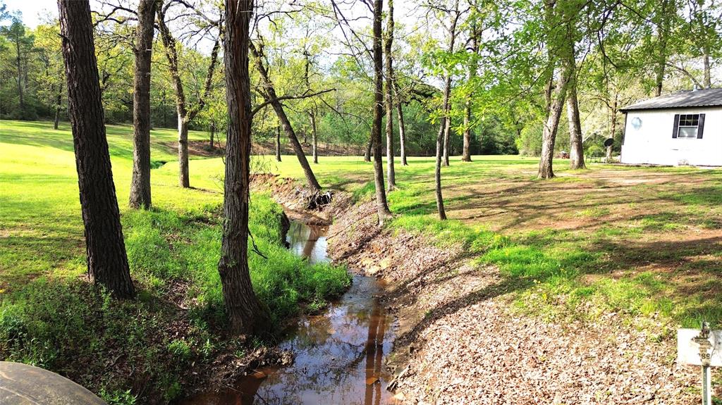 1265 County Road 2045, Crockett, Texas image 16