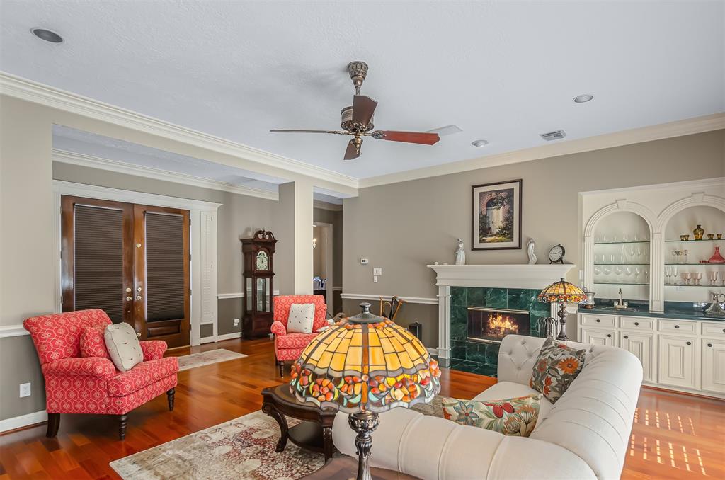 22222 Holly Creek Trail, Tomball, Texas image 9