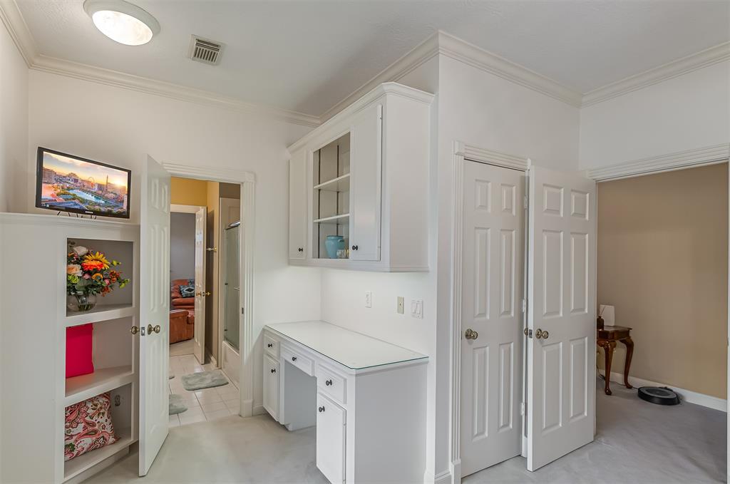 22222 Holly Creek Trail, Tomball, Texas image 39