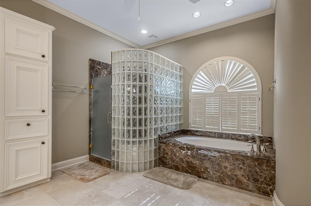 22222 Holly Creek Trail, Tomball, Texas image 13