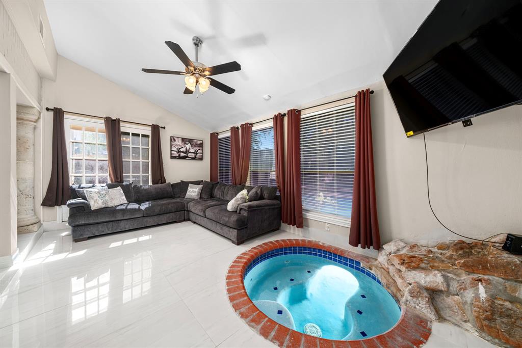3002 Ashford Oak Drive, Houston, Texas image 11