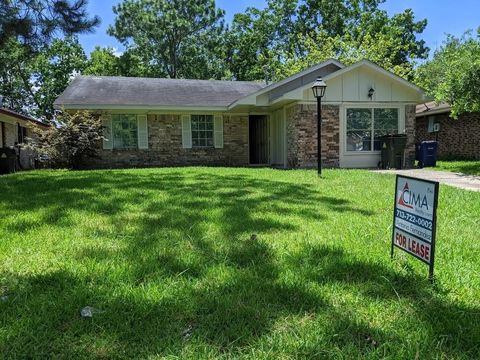 A home in Bacliff