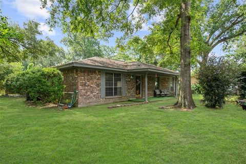 A home in Conroe