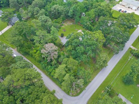 A home in Conroe