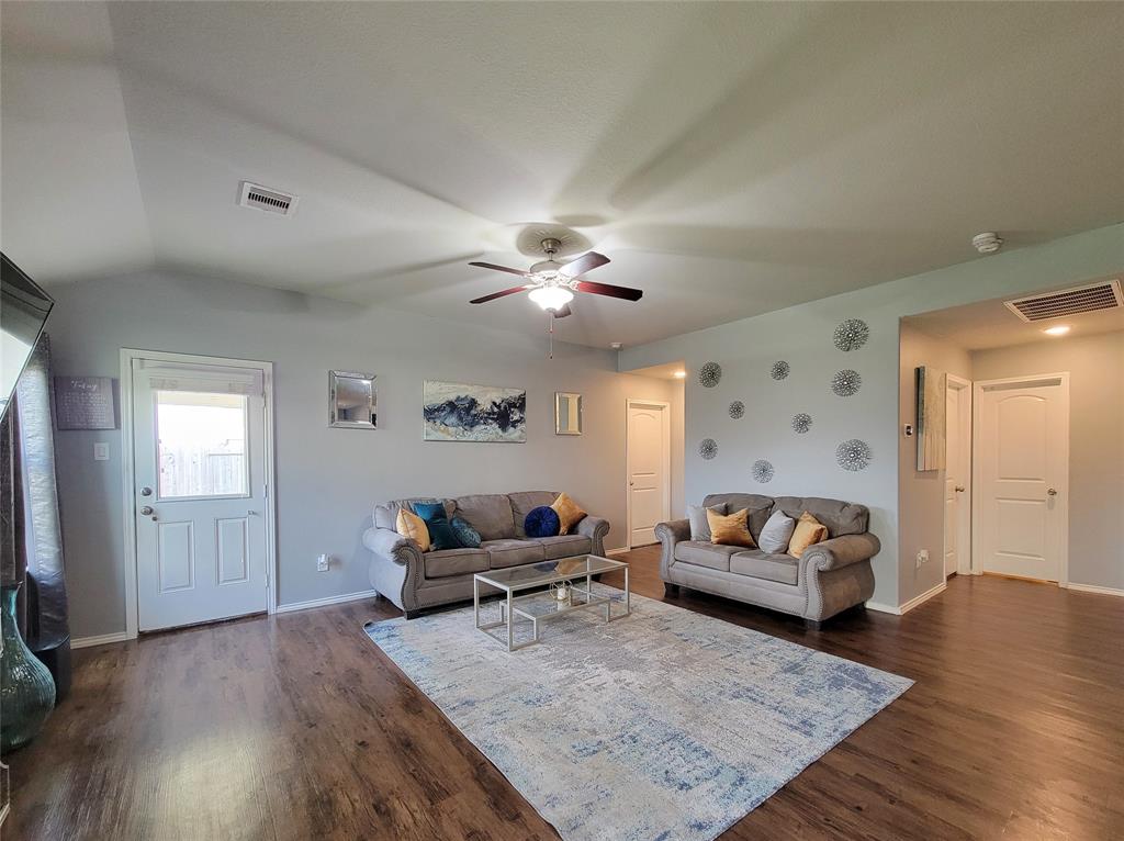 20803 Remington Oaks Court, Katy, Texas image 9