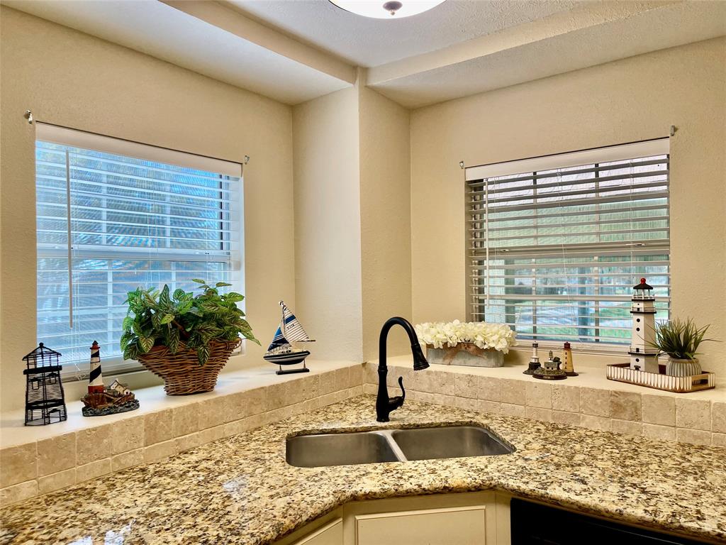 268 Lake Drive, Onalaska, Texas image 11