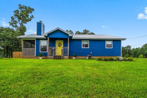 Photo of 150 Lazy Lane, Livingston, TX 77351 (MLS # 58679623)