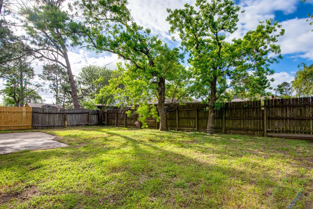 828 Noreda Street, Angleton, Texas image 27