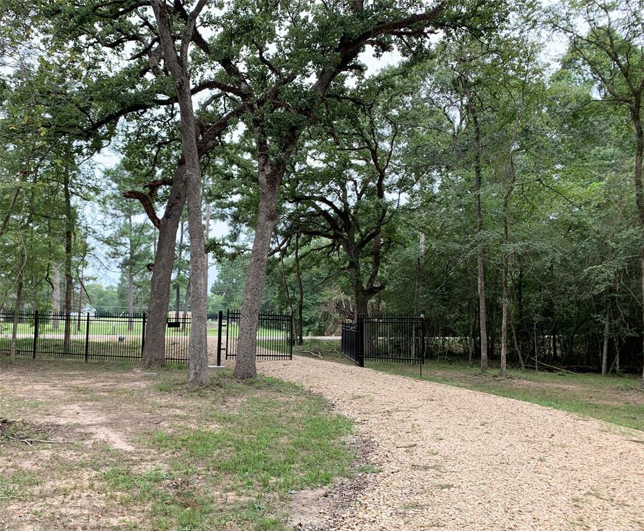 19739 E lakeshore Drive