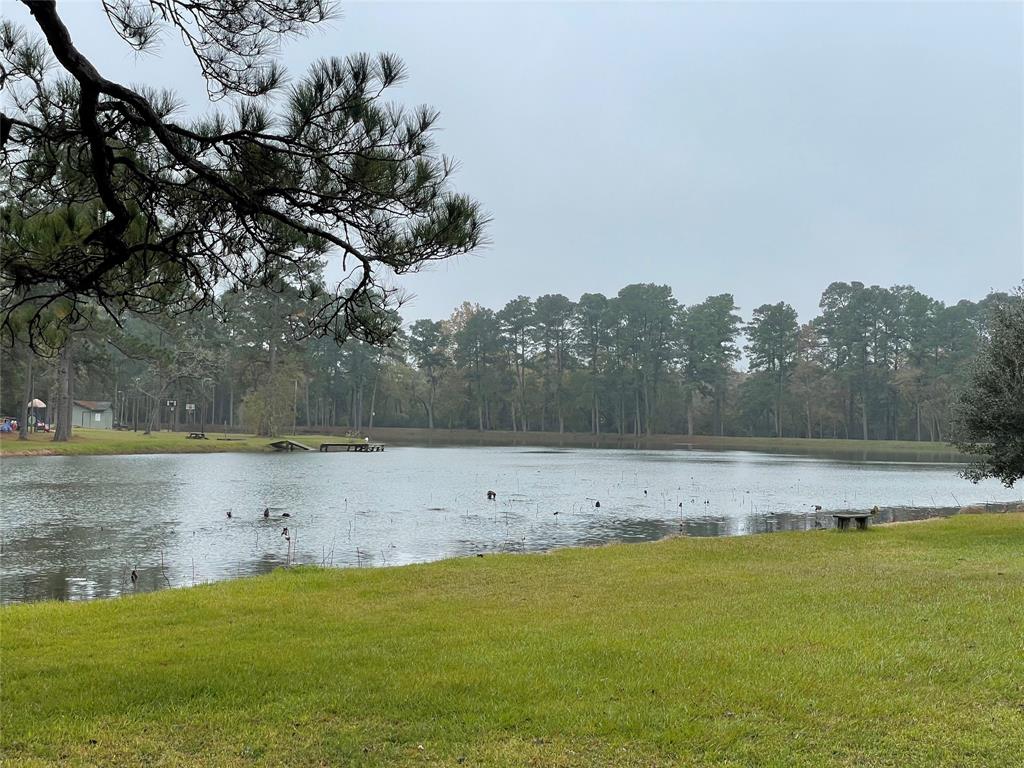 19739 E lakeshore Drive