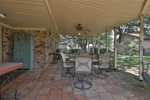 A home in East Bernard