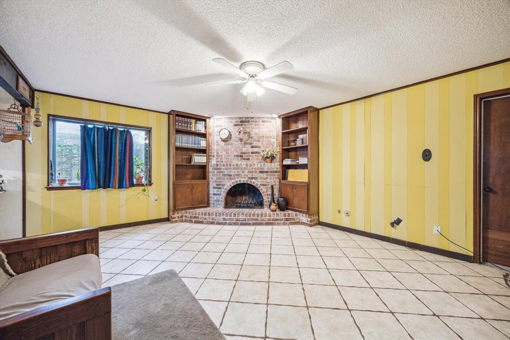834 Ramada Drive, Houston, Texas image 6
