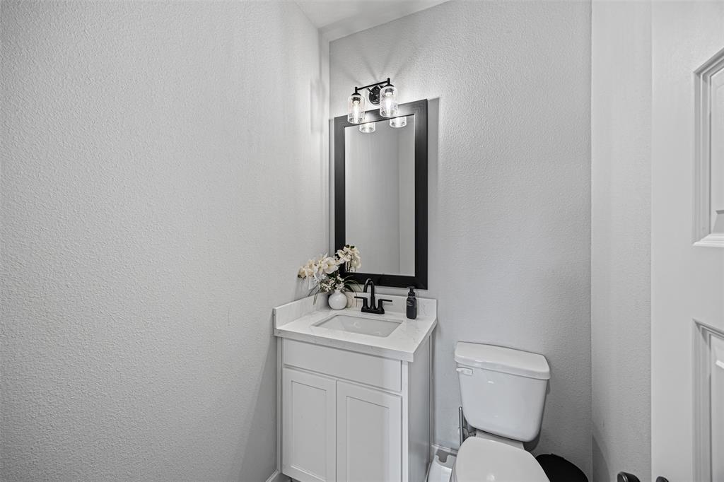 3002 Secret Lagoon Lane, Texas City, Texas image 36