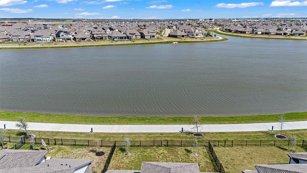 3002 Secret Lagoon Lane, Texas City, Texas image 45