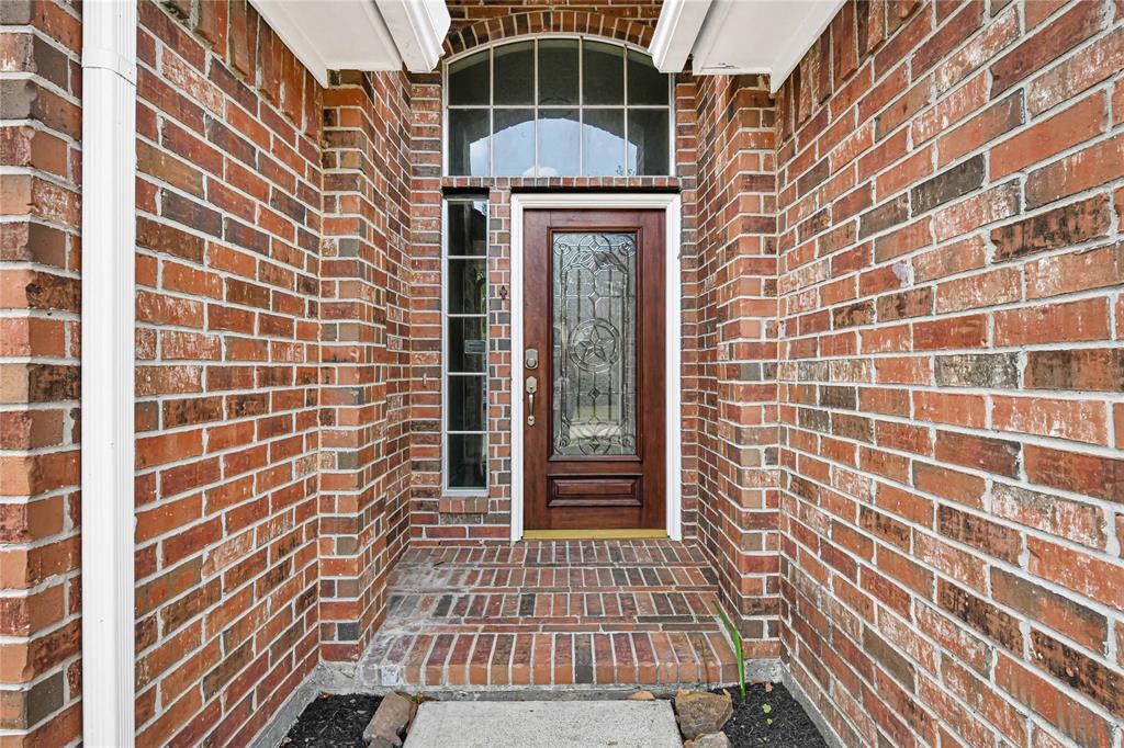 2723 Kimbleton Court, Houston, Texas image 3