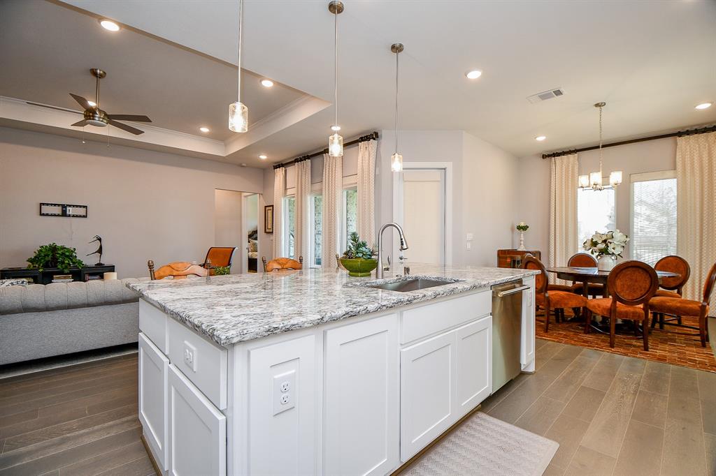 9402 Cherry Pine Court, Cypress, Texas image 12