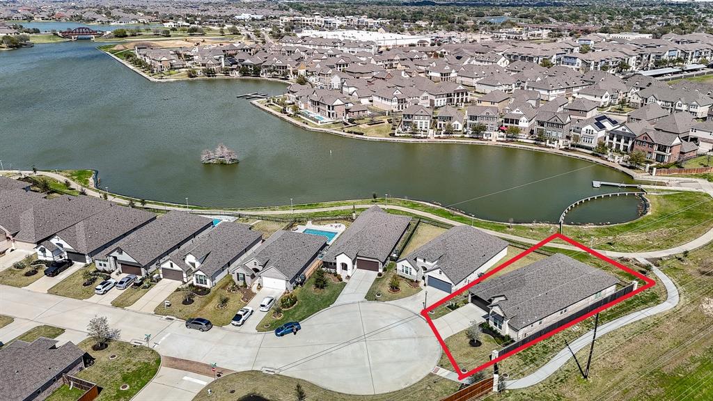 9402 Cherry Pine Court, Cypress, Texas image 3