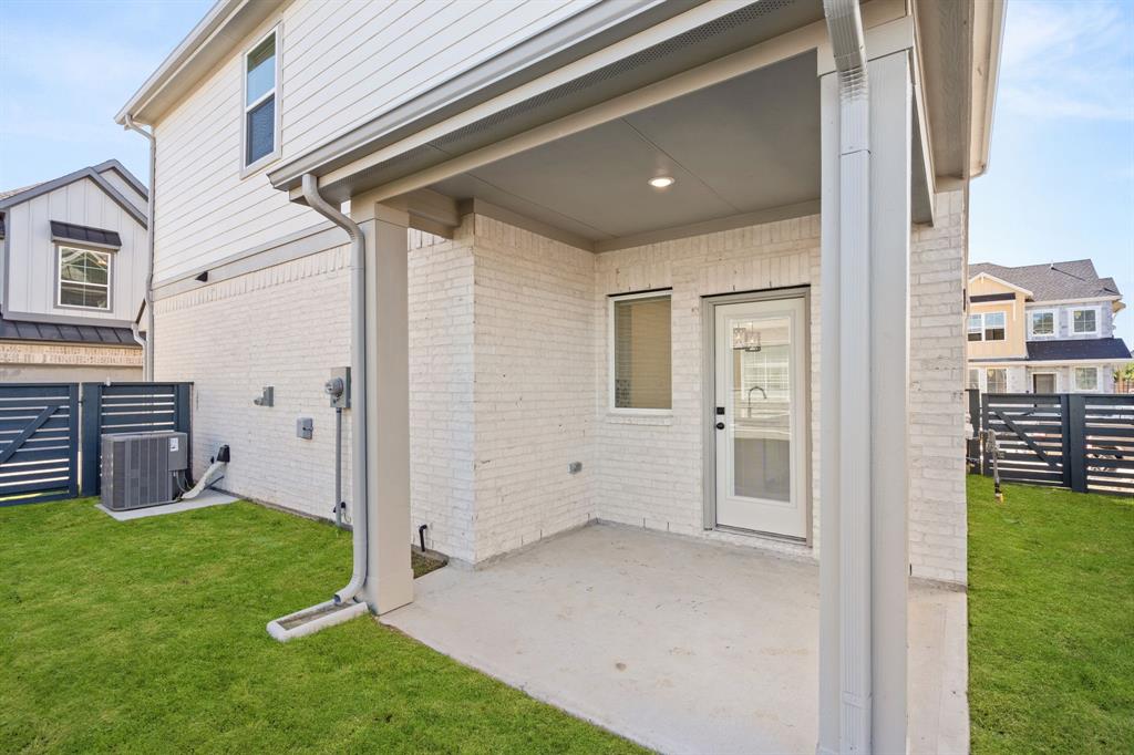 7642 Meadow Mouse Lane, Katy, Texas image 25