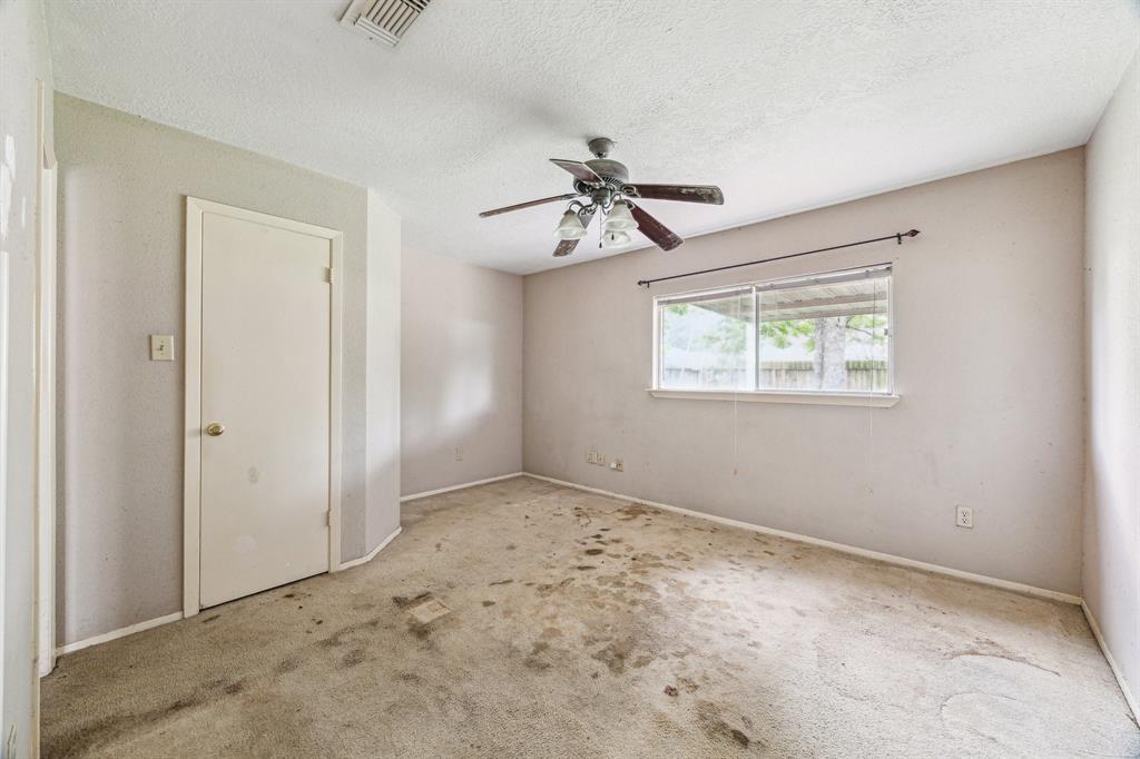 10110 Appleridge Drive, Houston, Texas image 5