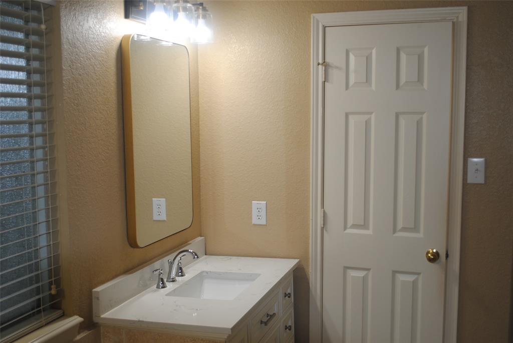 4606 Russett Lane Lane, Sugar Land, Texas image 17