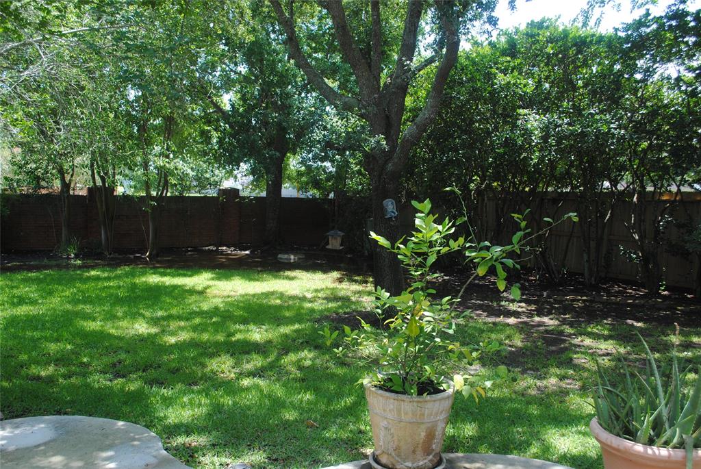 4606 Russett Lane Lane, Sugar Land, Texas image 30