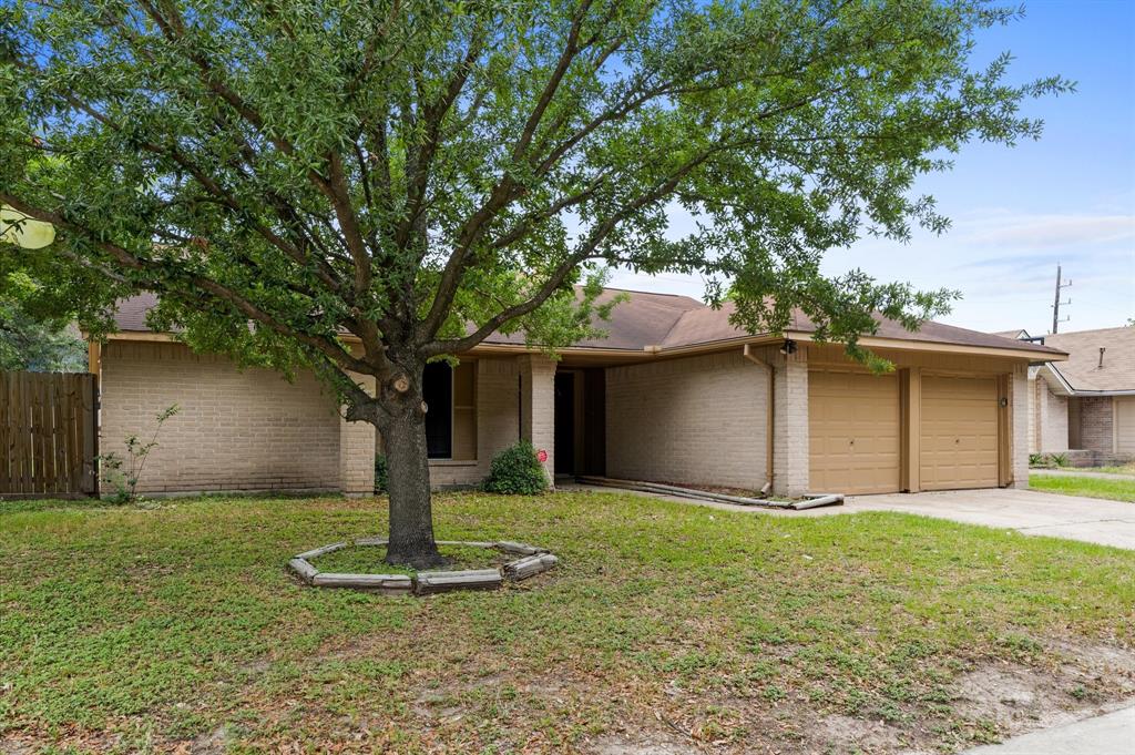 8803 Enchanted Forest Drive