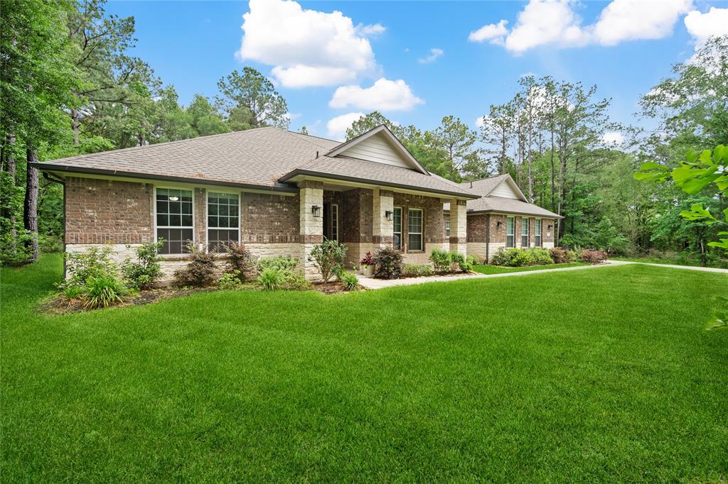1574 Silver Creek Lane, Montgomery, Texas image 3