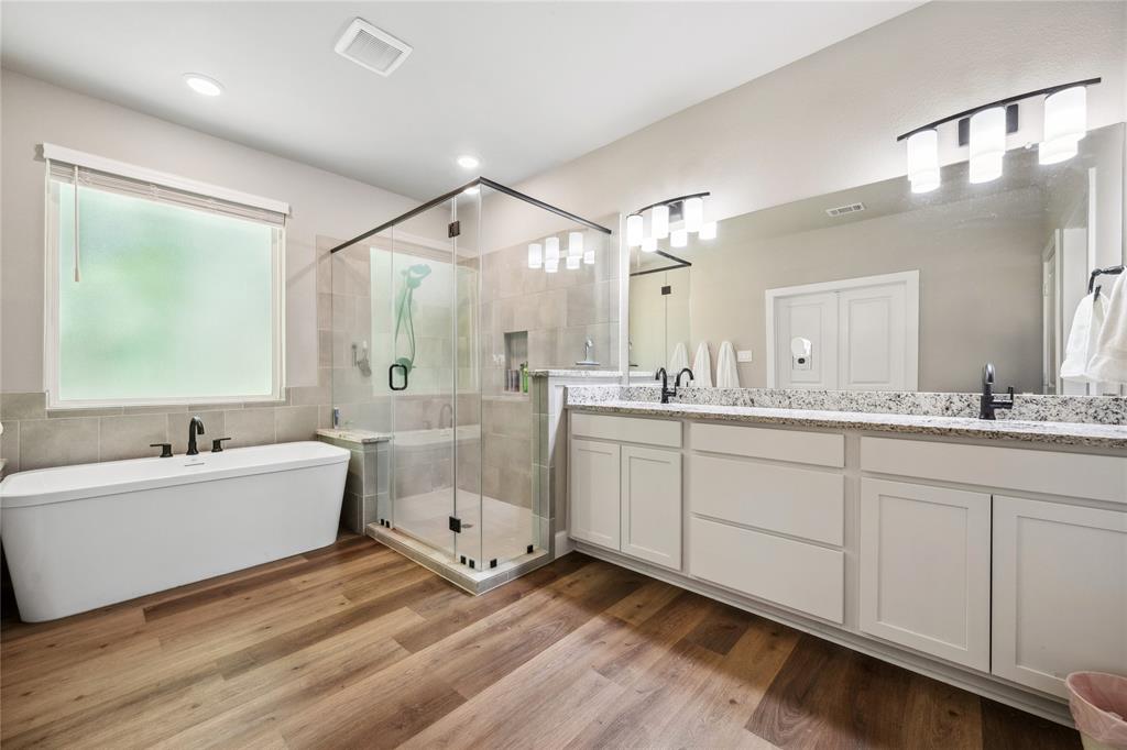 1574 Silver Creek Lane, Montgomery, Texas image 18