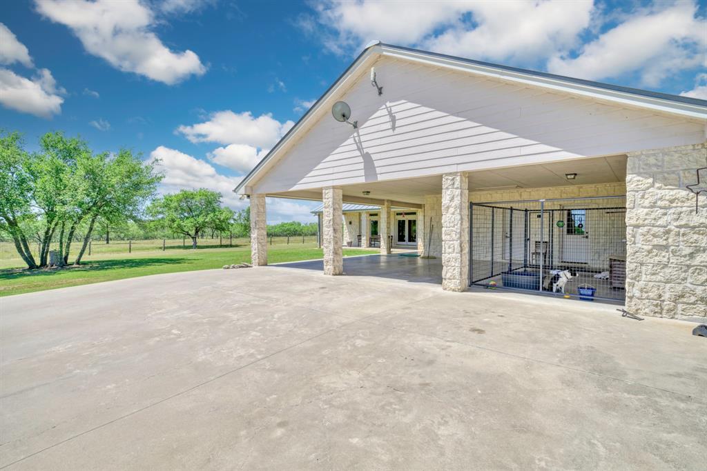 1035 County Road 112, Cost, Texas image 27