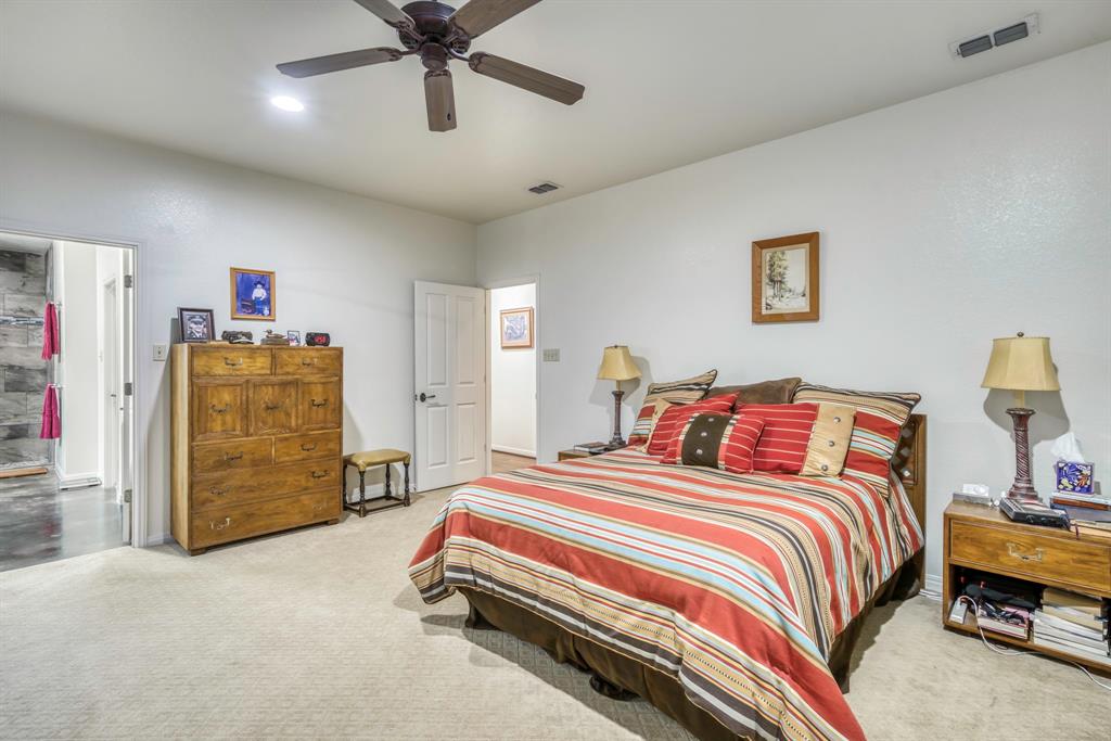 1035 County Road 112, Cost, Texas image 15
