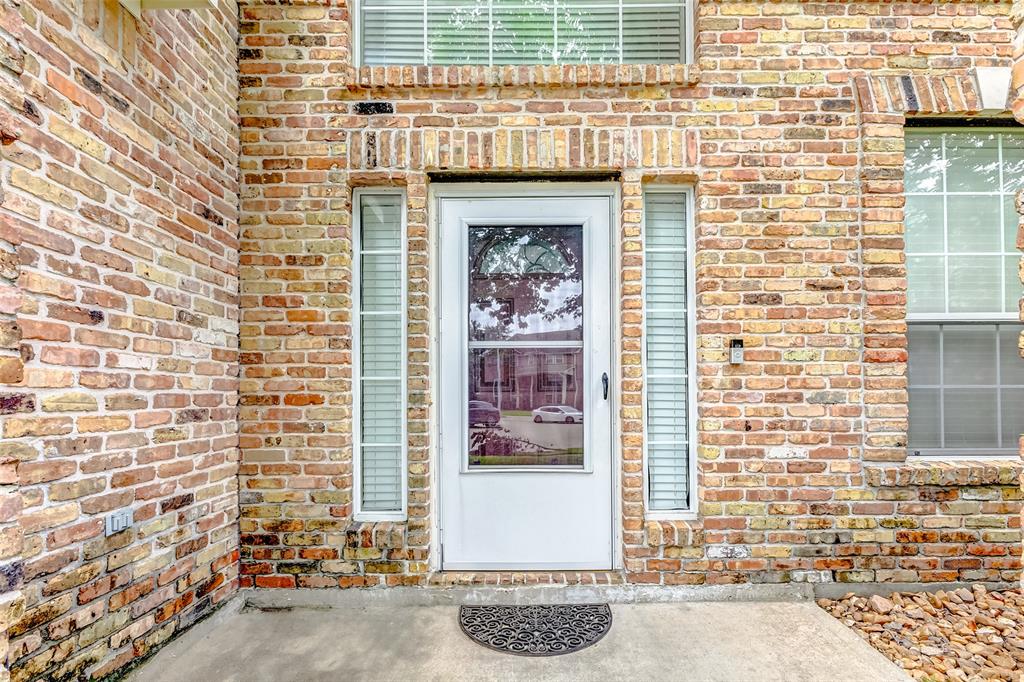 8411 Sandestine Court