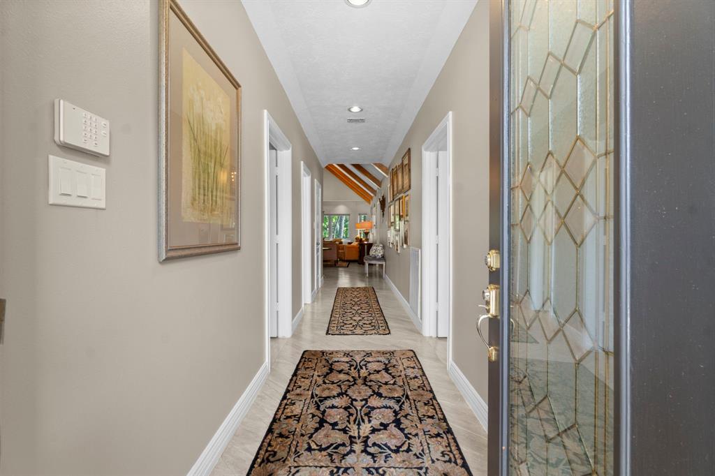 179 Monterrey Road E